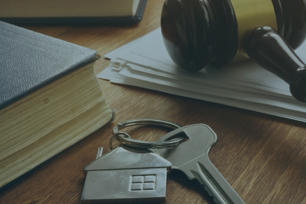 Legal regulation of ownership of floors and apartments